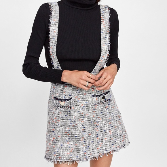 Zara Dresses & Skirts - zara MINI SKIRT WITH TWEED SUSPENDERS